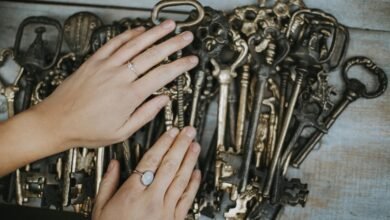 caller protection hotline numbers